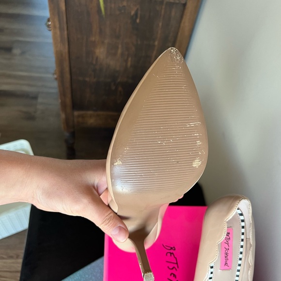 Betsey Johnson Nude Heels - Picture 3 of 4